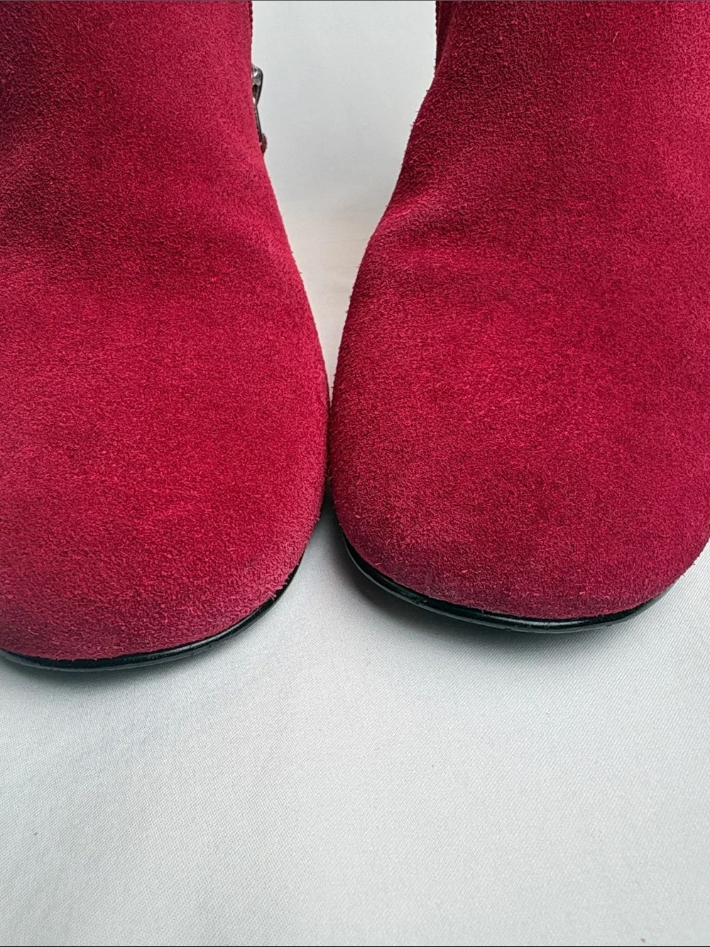 Urban Outfitters Sabrina Crimson Red Suede Round Heel Boots - Size 8